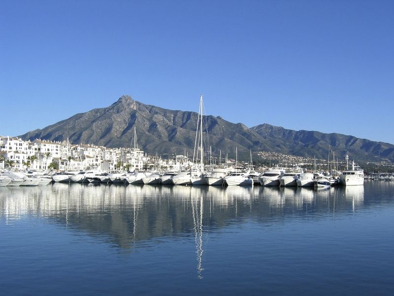Ona Apartahotel 3*